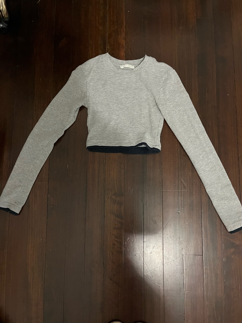 Zara cropped fitted Light Gray long sleeve Sweater with Navy Trim